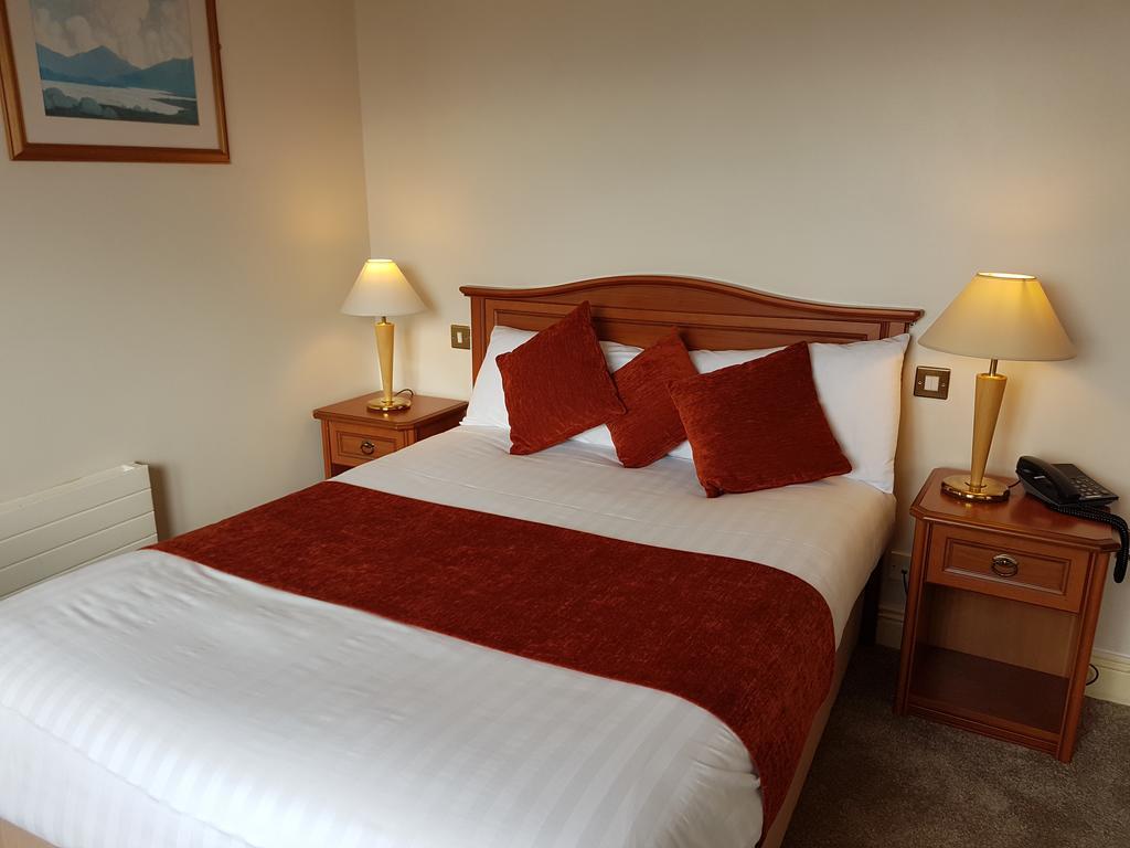 An Cruiscin Lan Hotel Spiddal Kültér fotó